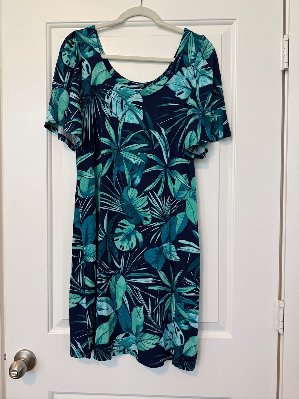 Tommy Bahama Navy and Teal Tropical Print Short Sleeve Dress Size Medium